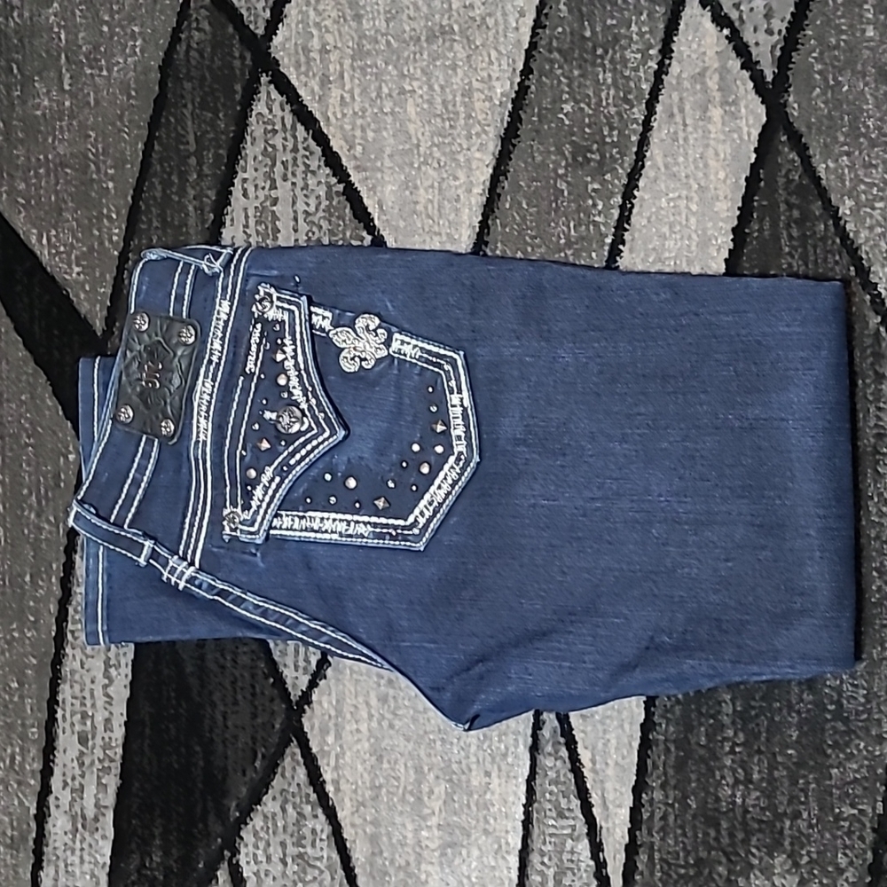 MISS ME BLING STUDDED STRAIGHT DENIM JEAN